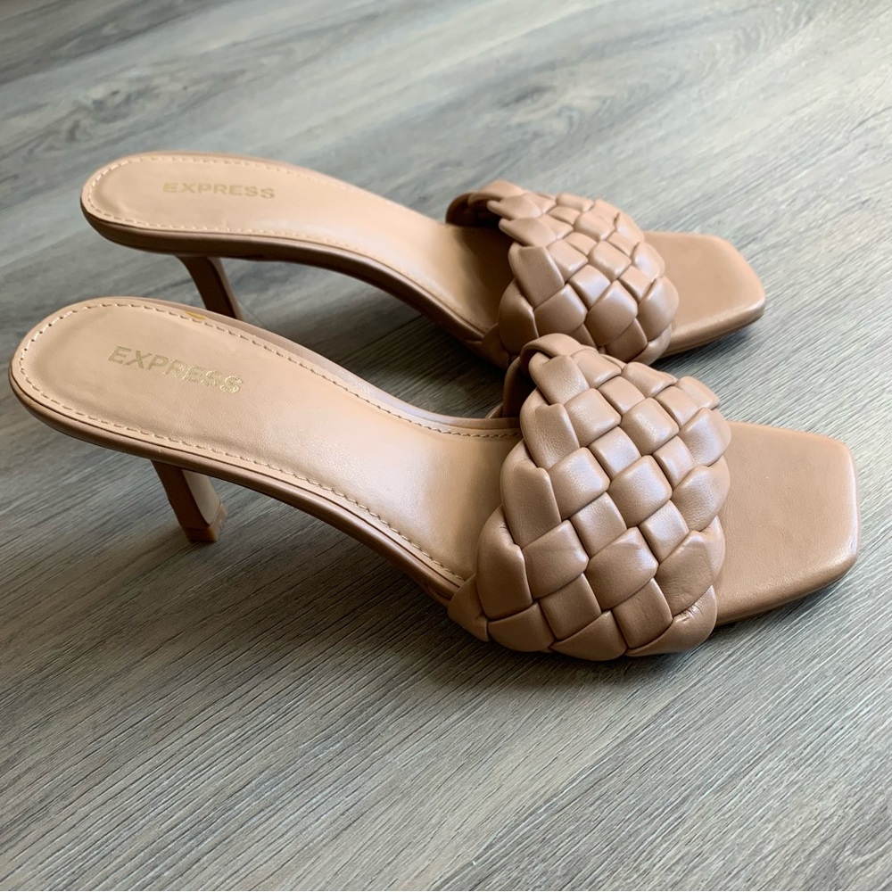 Express Quilted Slide Heels in Tan Women Size: 7